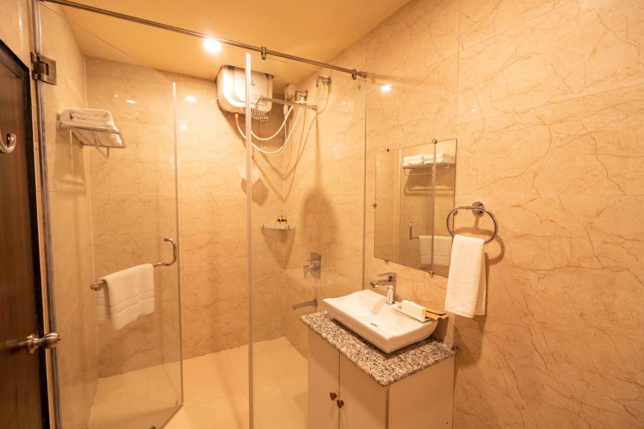 Royale Lalawi Hotel Āīzawl Exteriér fotografie