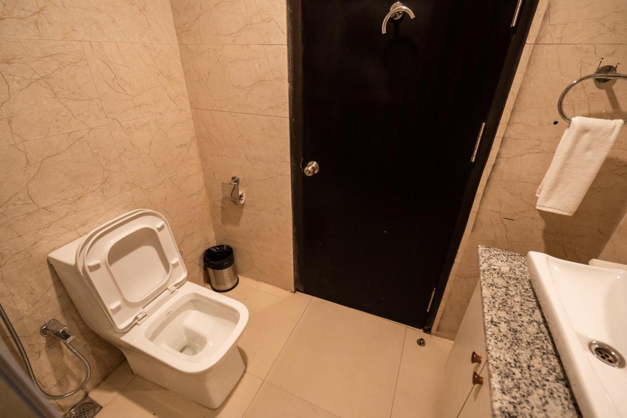 Royale Lalawi Hotel Āīzawl Exteriér fotografie