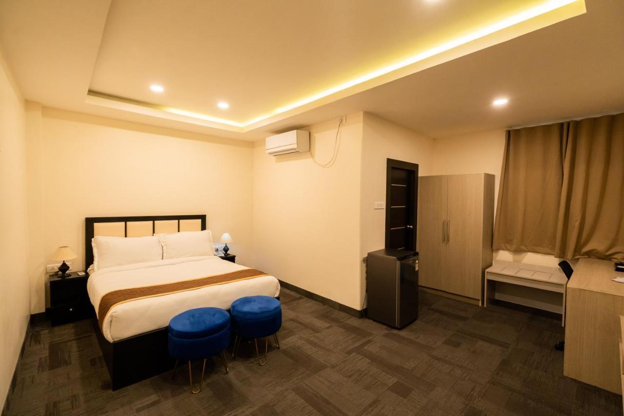 Royale Lalawi Hotel Āīzawl Exteriér fotografie