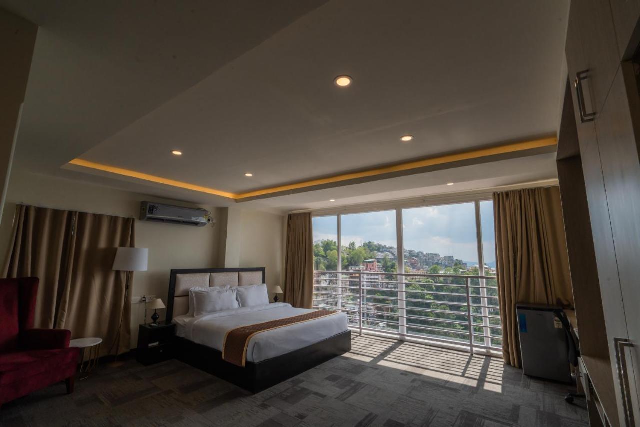 Royale Lalawi Hotel Āīzawl Exteriér fotografie